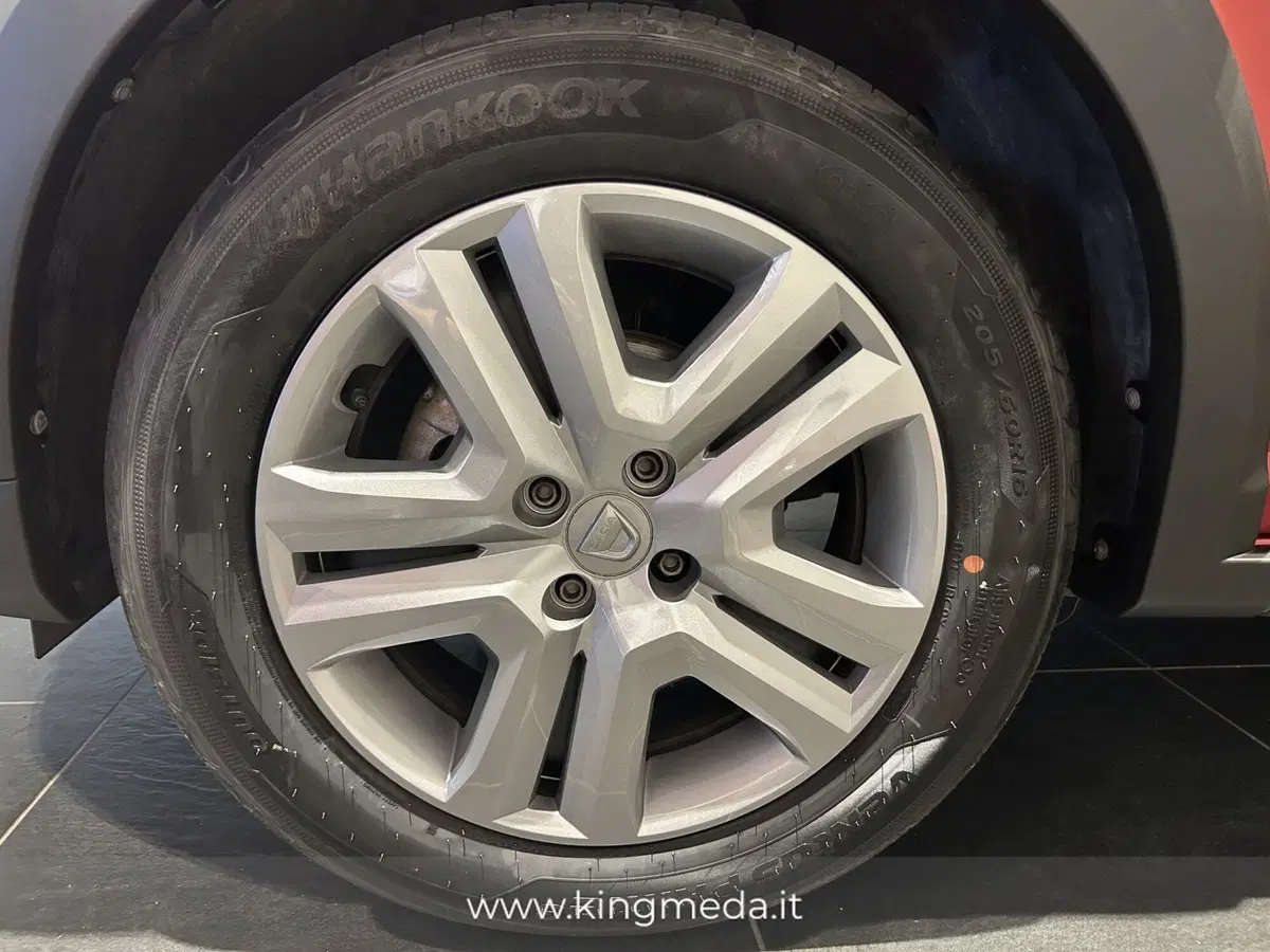 Dacia Sandero usata a Monza e Brianza (7)