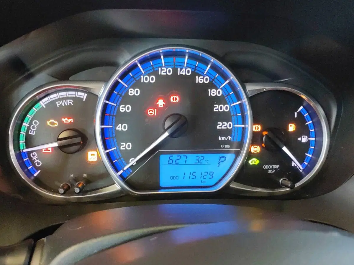 Toyota Yaris usata a Milano (10)