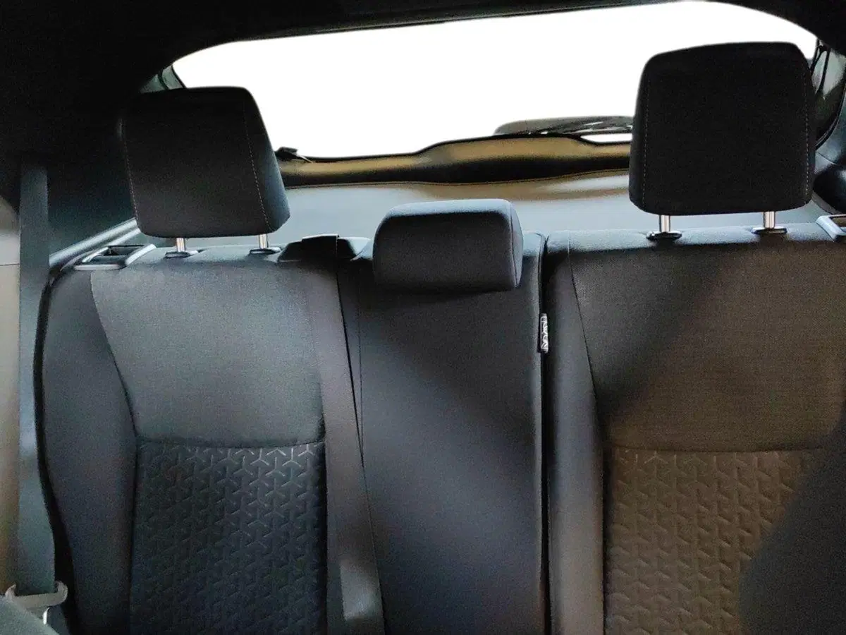 Toyota Yaris Cross usata a Milano (11)