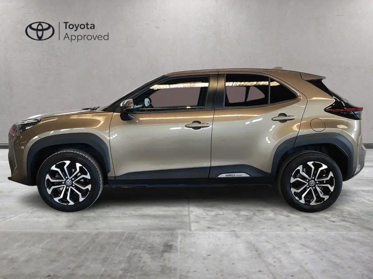 Toyota Yaris Cross usata a Milano (3)