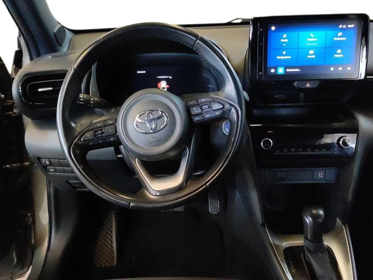 Toyota Yaris Cross usata a Milano (8)