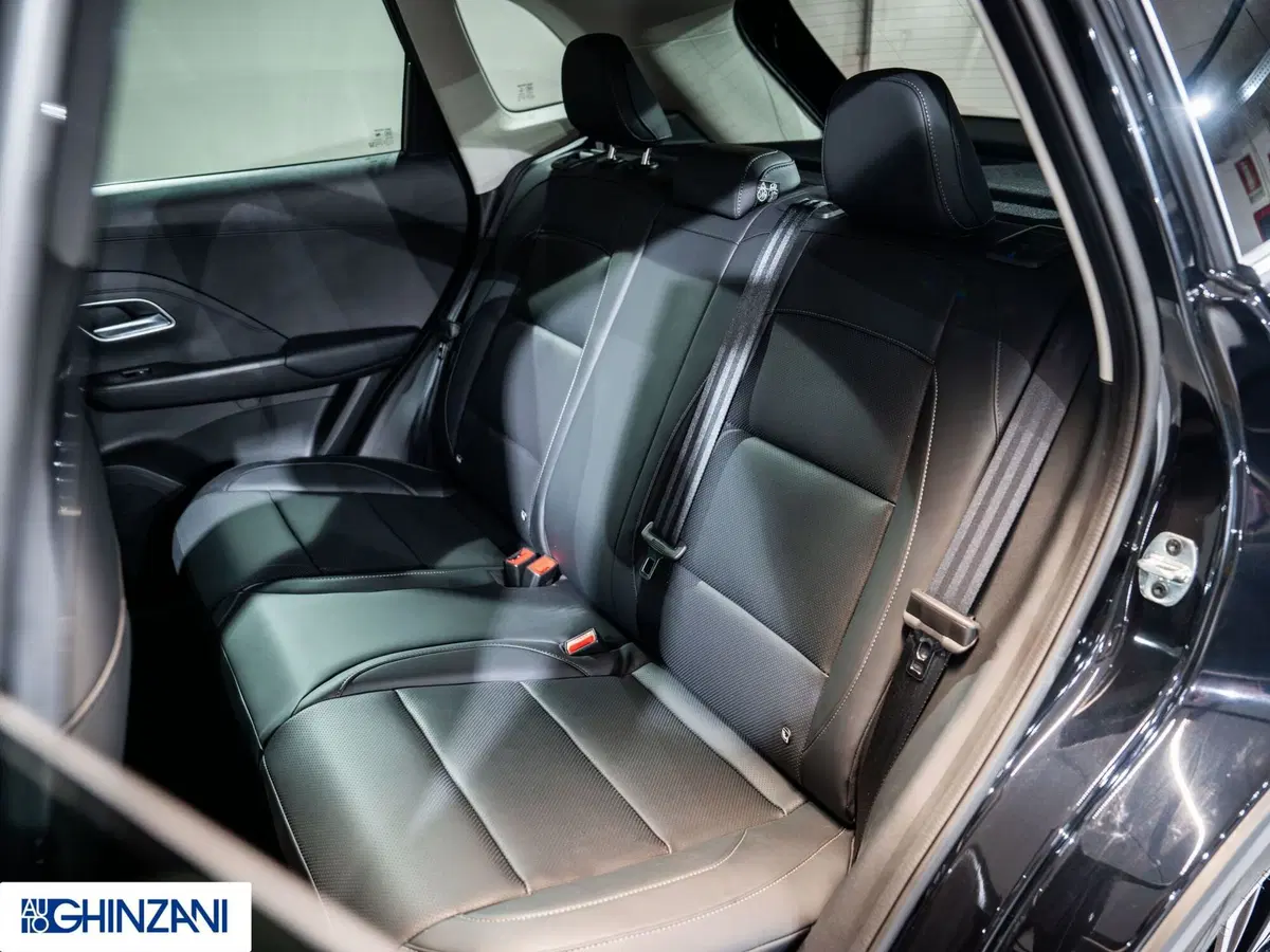 Mg ZS EV nuova a Bergamo (12)