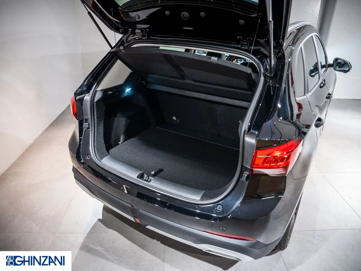 Mg ZS EV nuova a Bergamo (13)