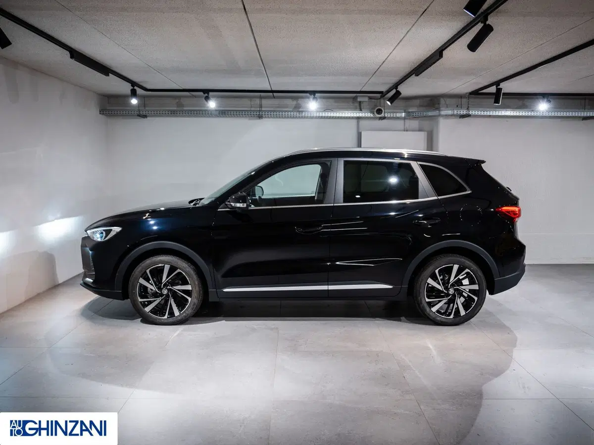 Mg ZS EV nuova a Bergamo (5)