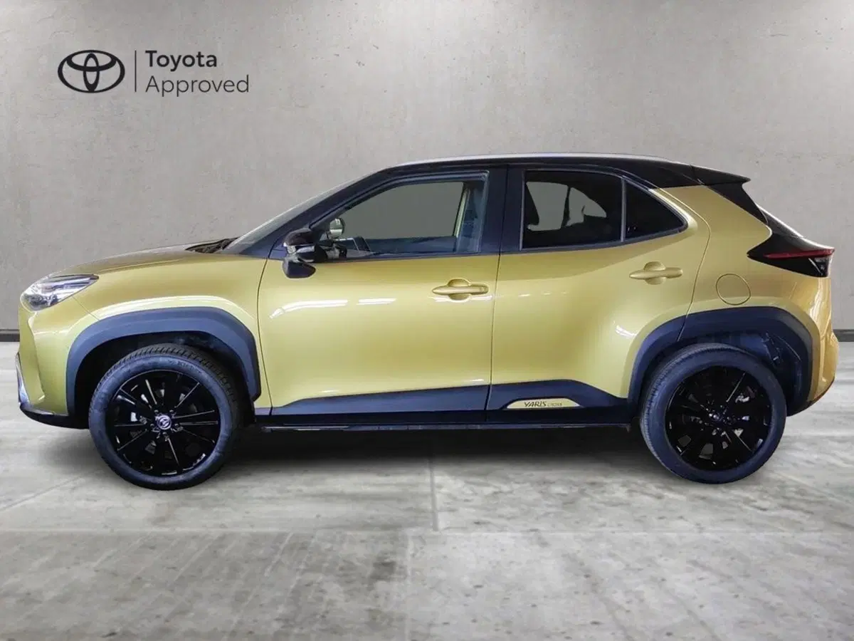 Toyota Yaris Cross usata a Milano (4)