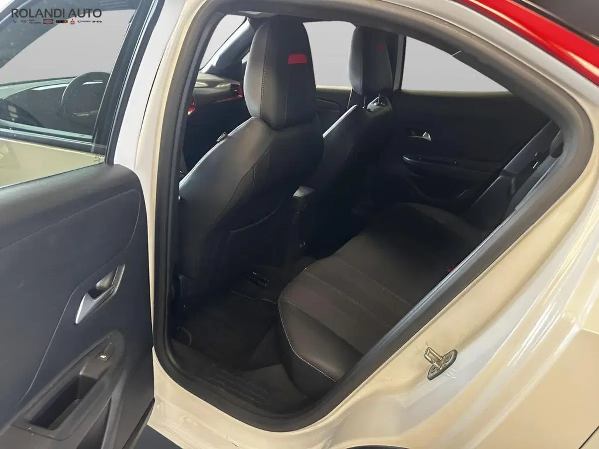 Opel Mokka usata a Alessandria (11)