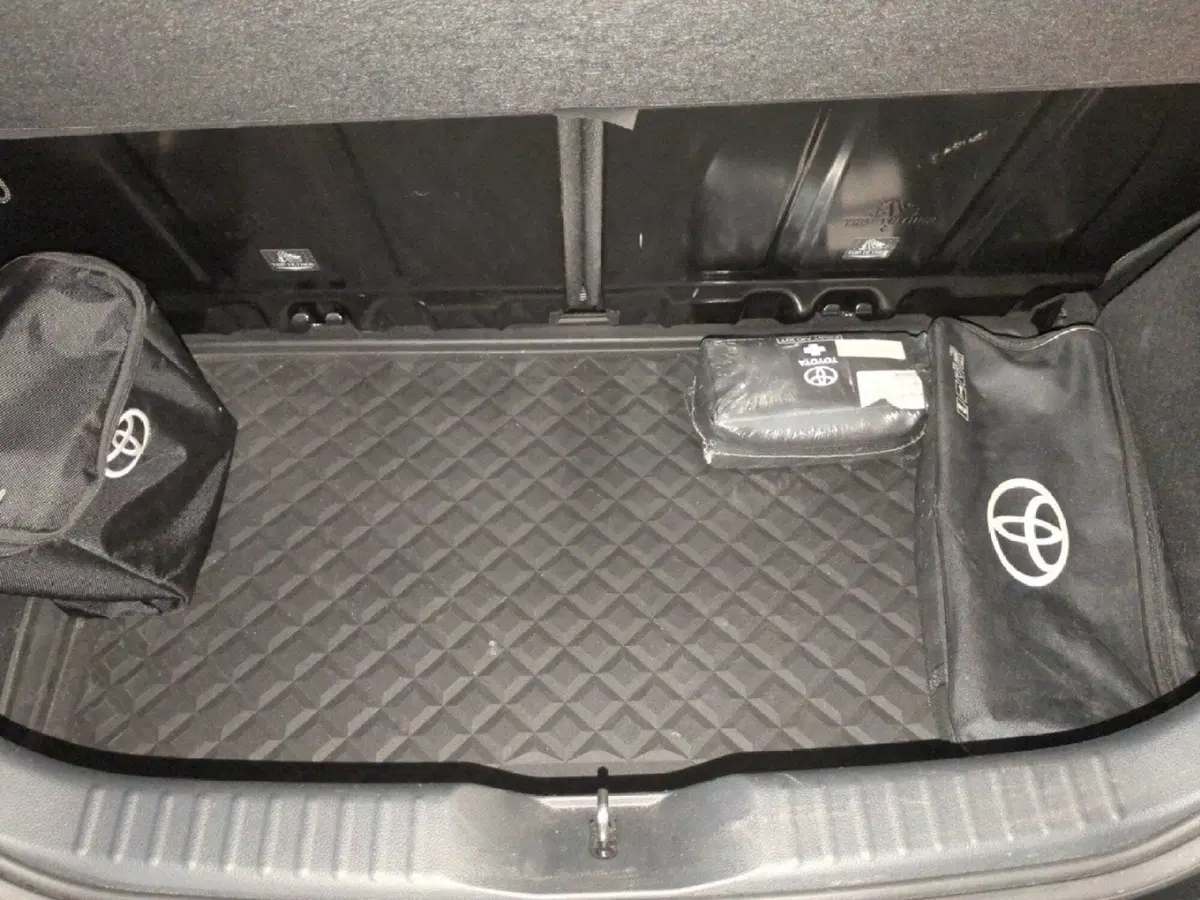 Toyota Aygo X usata a Milano (10)