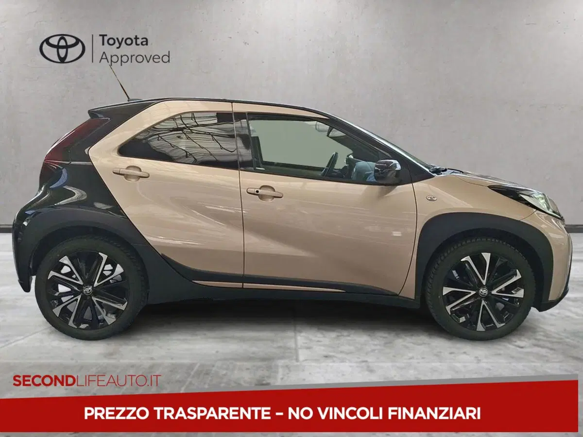 Toyota Aygo X usata a Chieti (15)