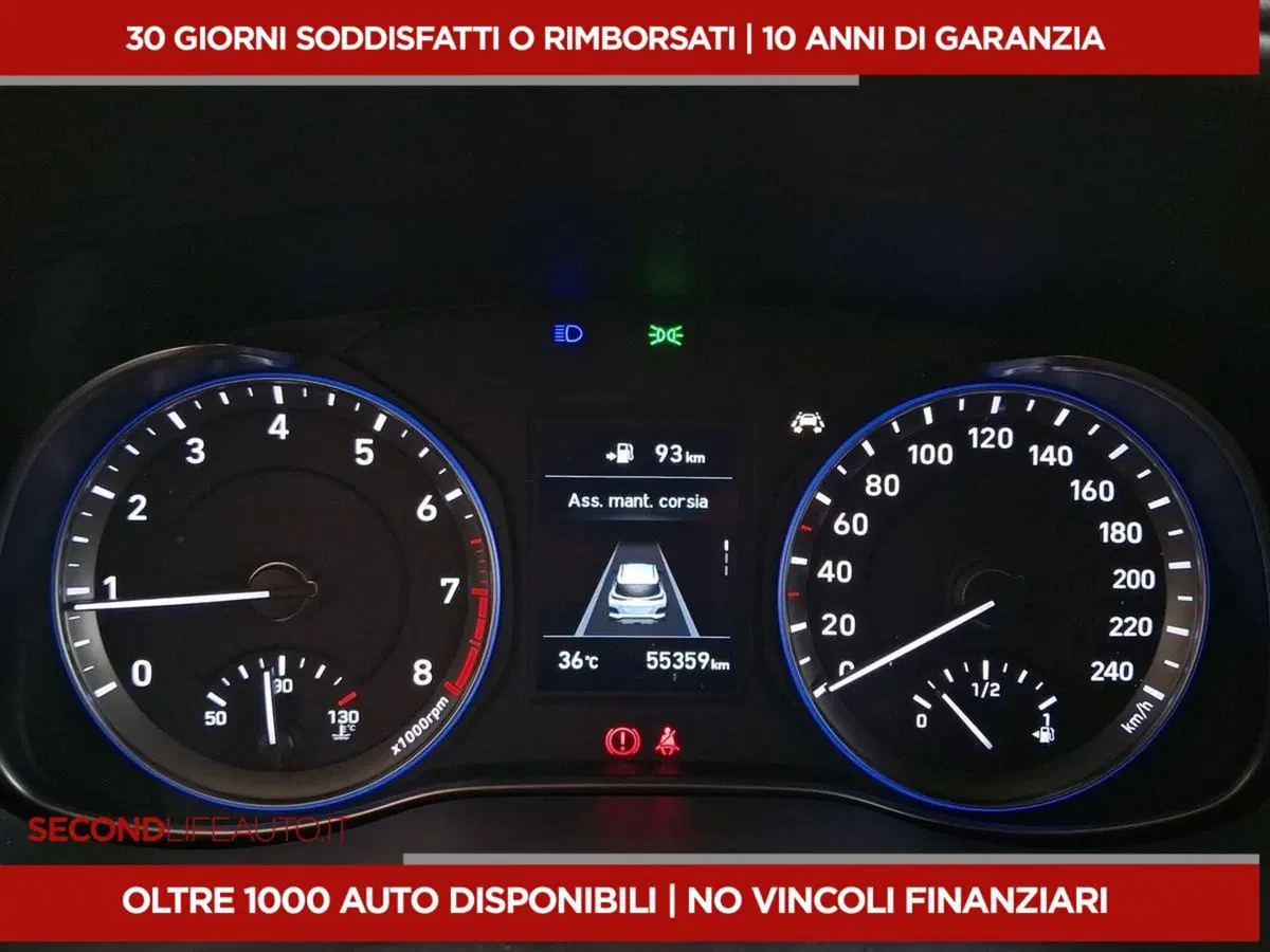 Hyundai Kona usata a Roma (17)