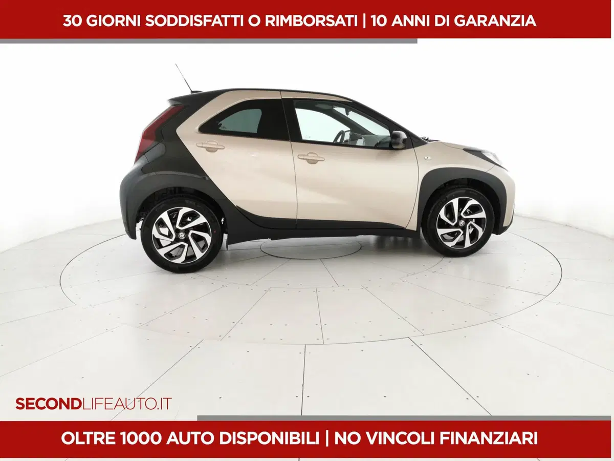 Toyota Aygo X usata a Campobasso (5)