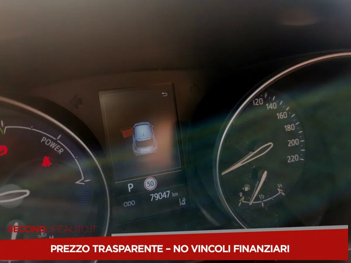 Toyota Toyota C-HR usata a Chieti (19)