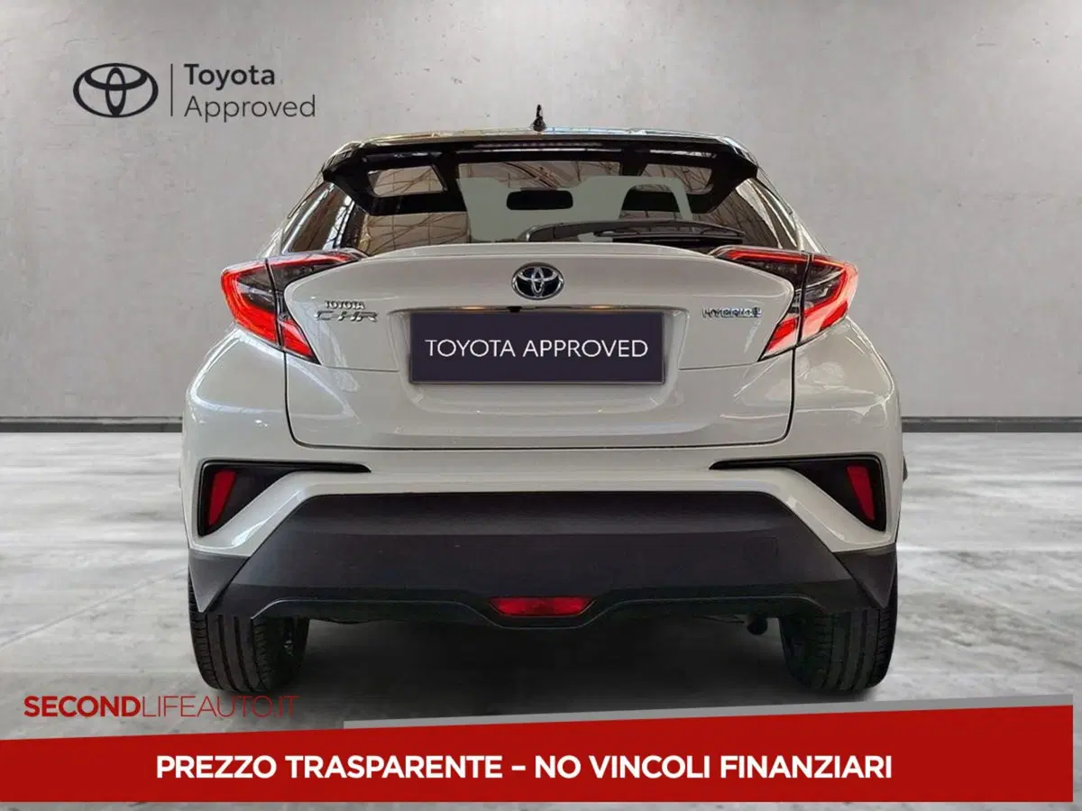 Toyota Toyota C-HR usata a Chieti (6)