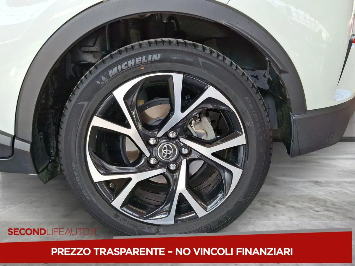 Toyota Toyota C-HR usata a Chieti (8)