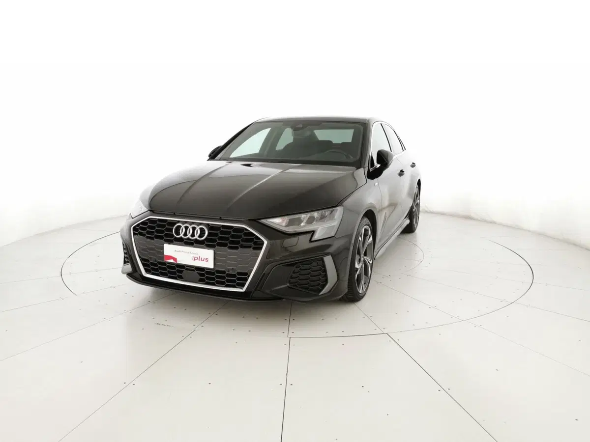 Audi A3 Sedan usata a Chieti