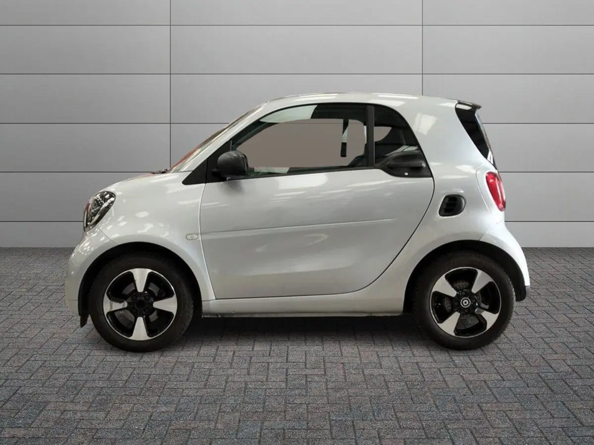 smart Fortwo usata a Roma (3)