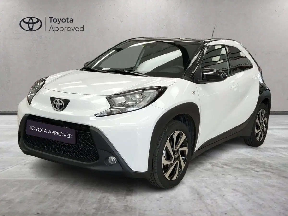 Toyota Aygo X usata a Frosinone