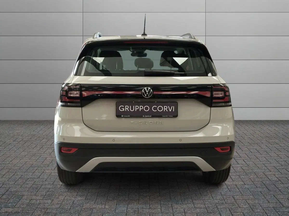 Volkswagen T-Cross usata a Roma (11)