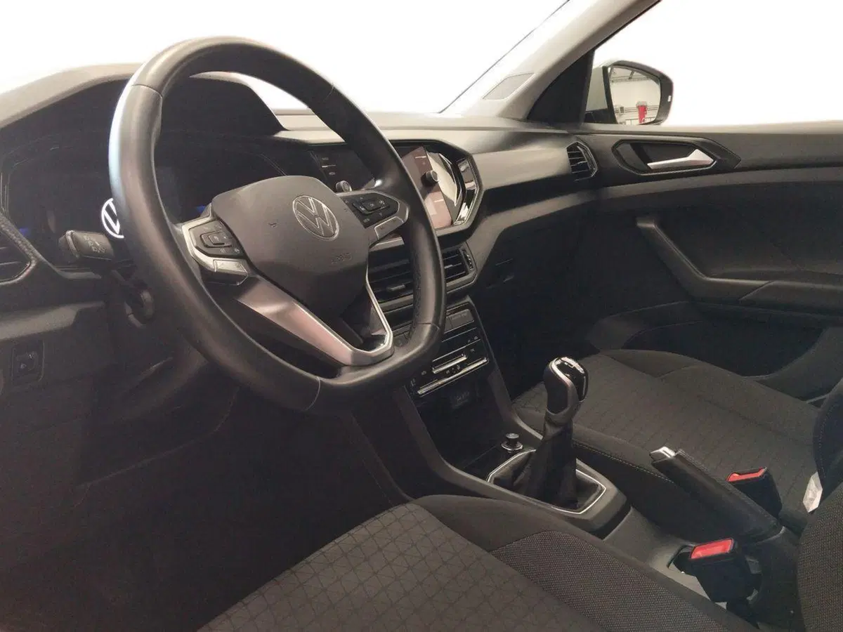 Volkswagen T-Cross usata a Roma (6)