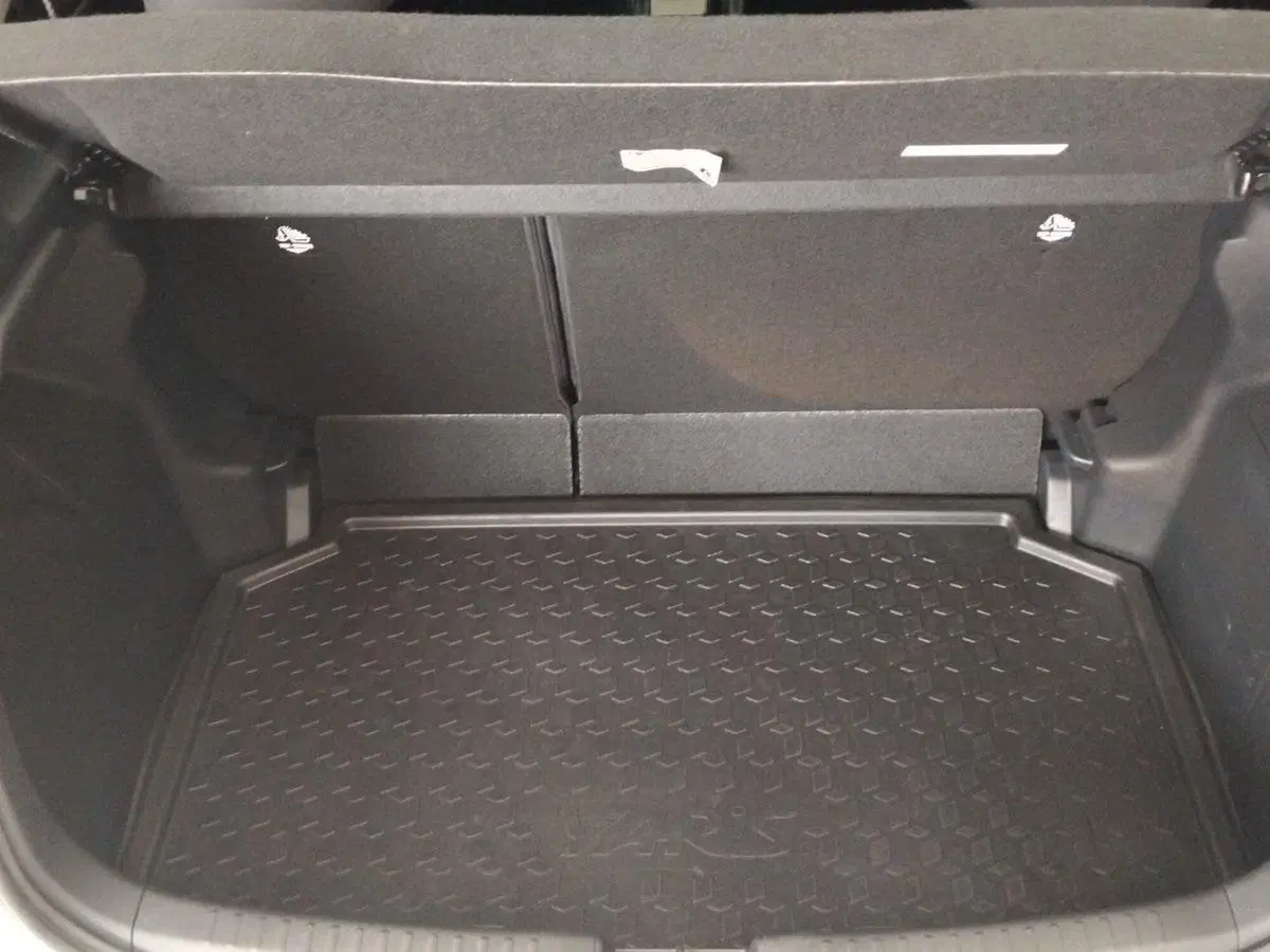 Toyota Yaris usata a Roma (6)