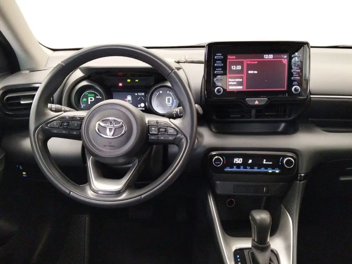 Toyota Yaris usata a Roma (8)