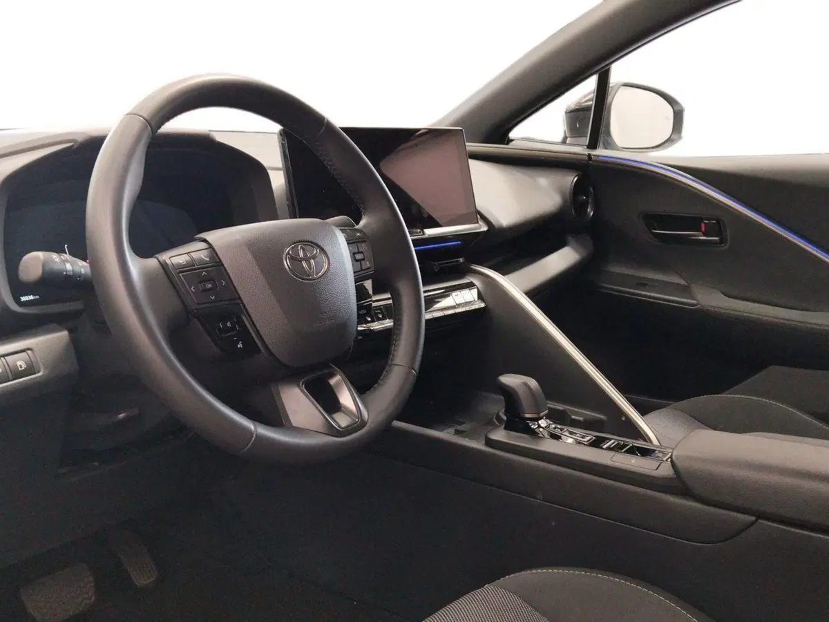 Toyota Toyota C-HR usata a Roma (6)