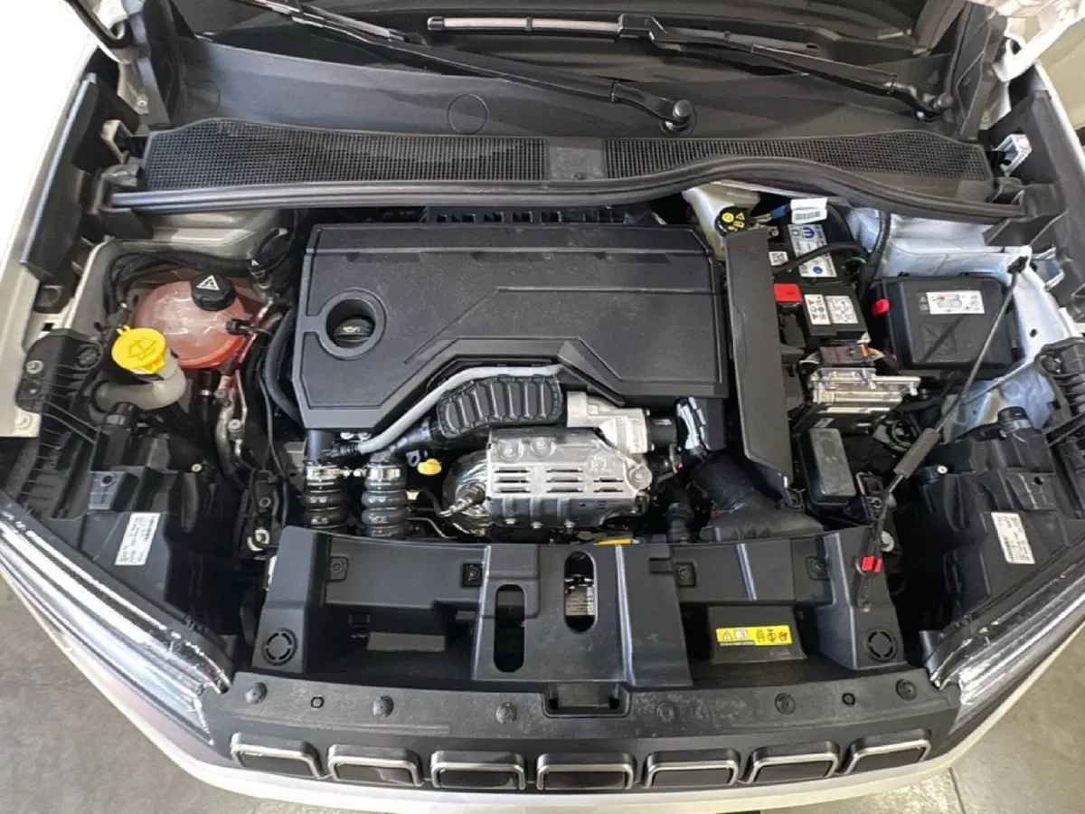 Jeep Avenger nuova a Agrigento (13)