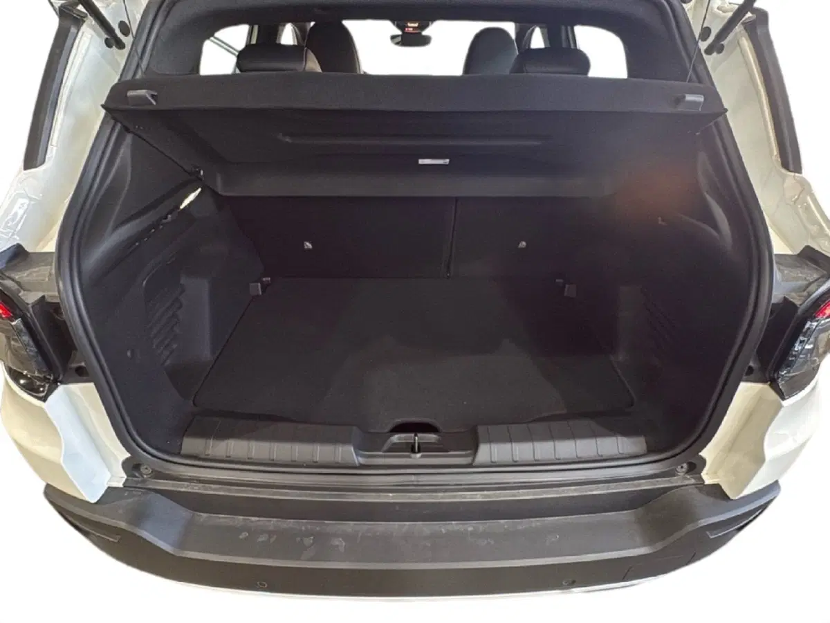 Jeep Avenger nuova a Agrigento (14)