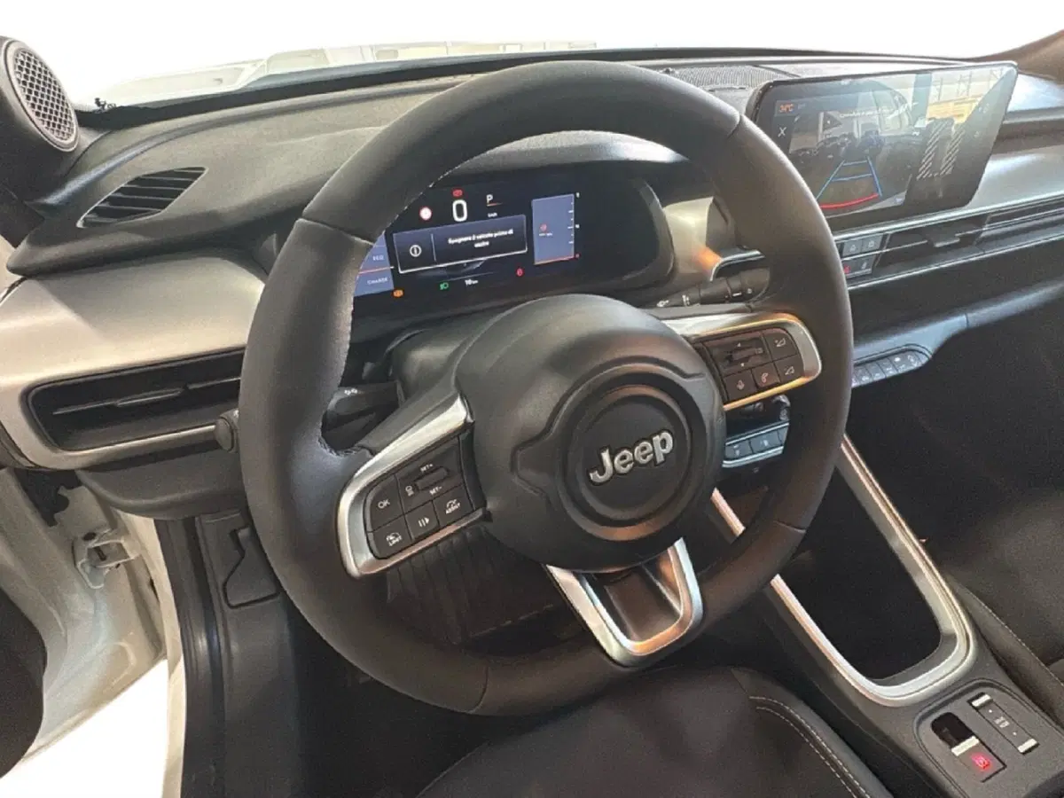 Jeep Avenger nuova a Agrigento (20)