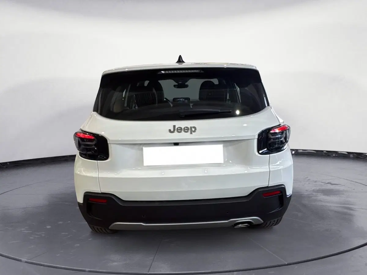 Jeep Avenger nuova a Agrigento (4)
