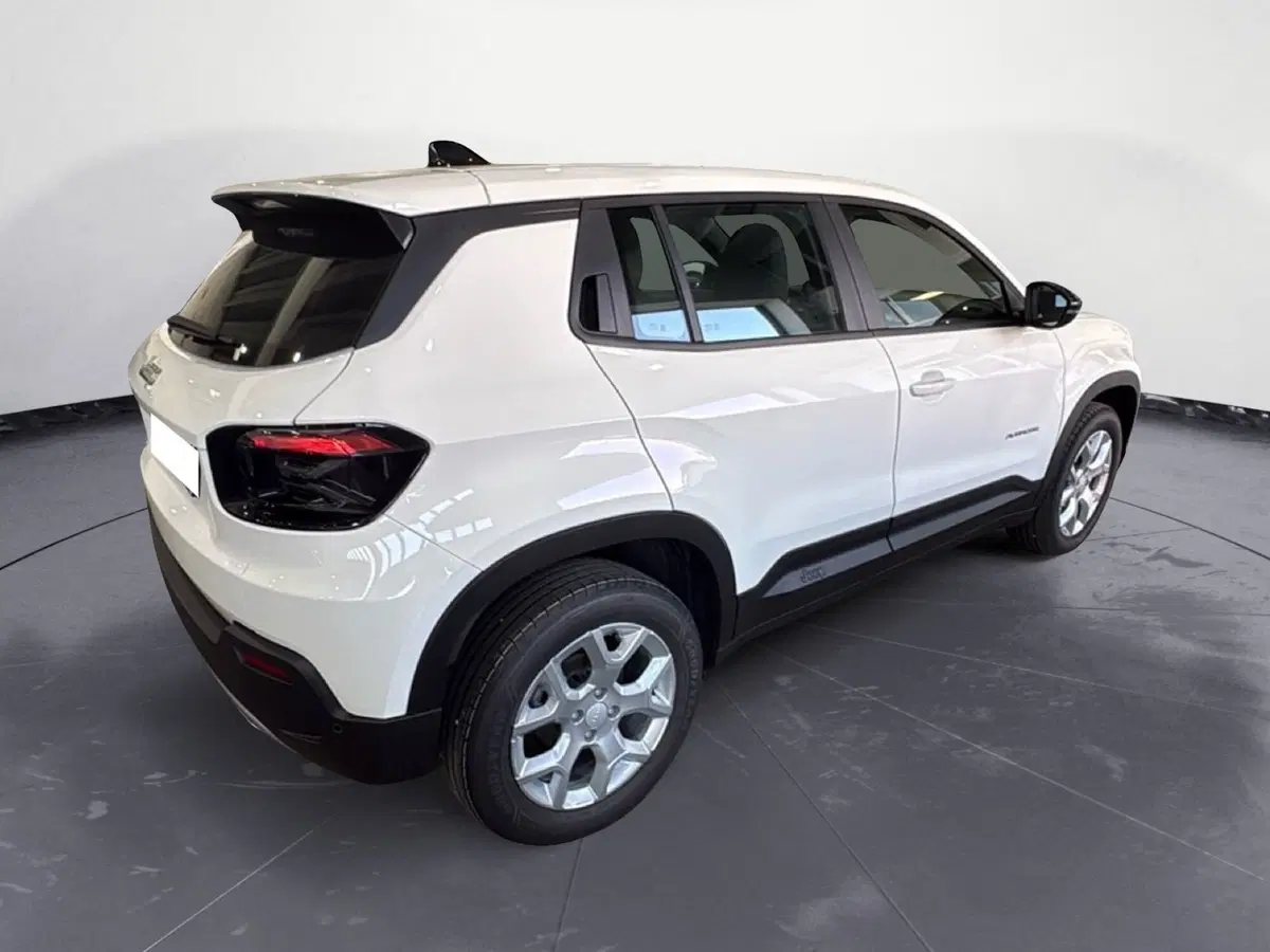 Jeep Avenger nuova a Agrigento (6)