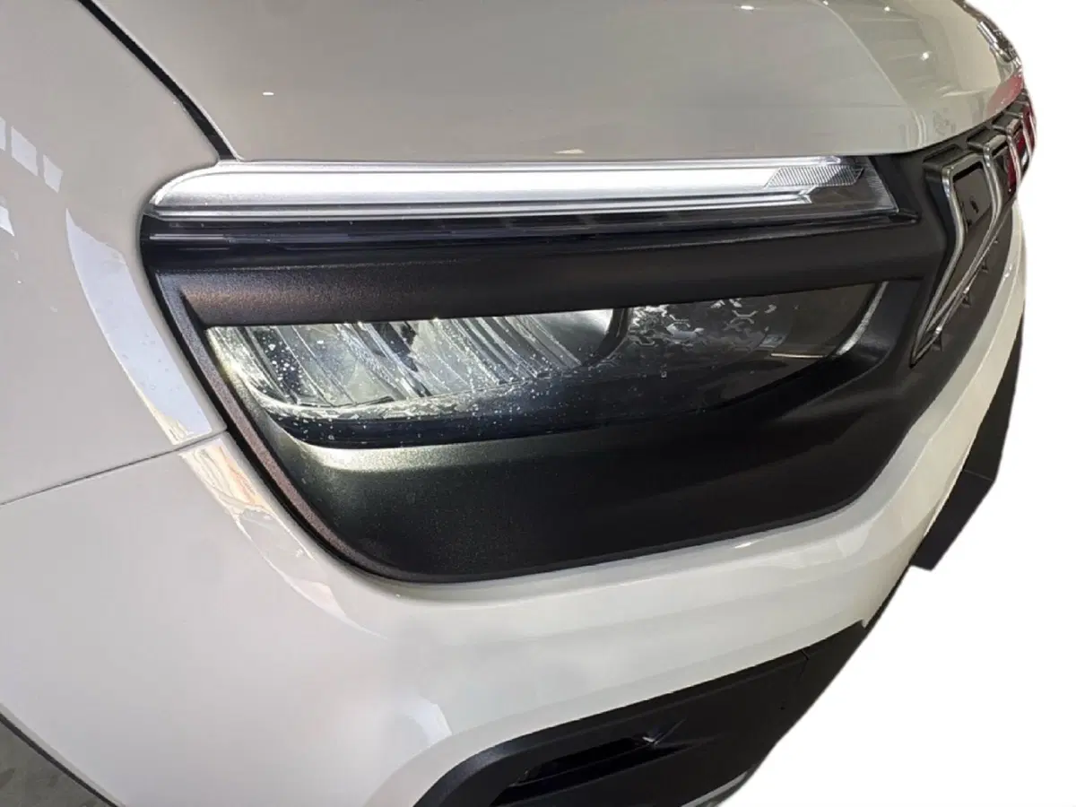 Jeep Avenger nuova a Agrigento (9)