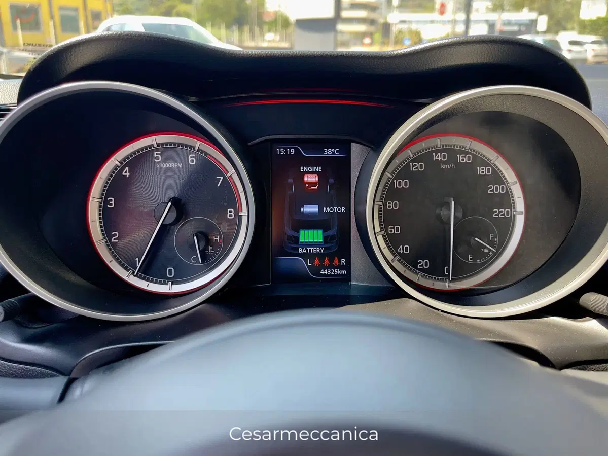 Suzuki Swift usata a Salerno (8)