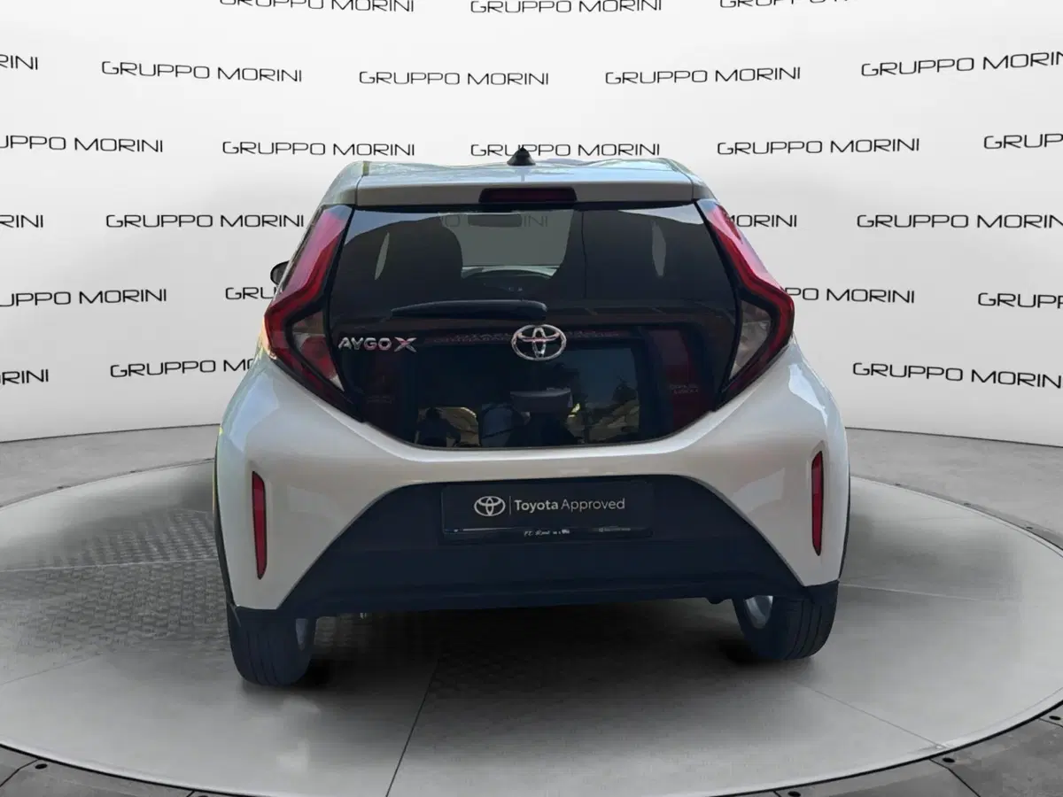 Toyota Aygo X usata a Modena (9)