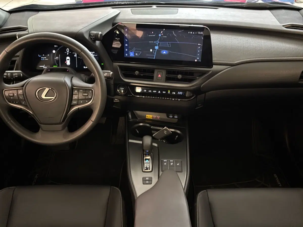 Lexus UX usata a Bologna (10)