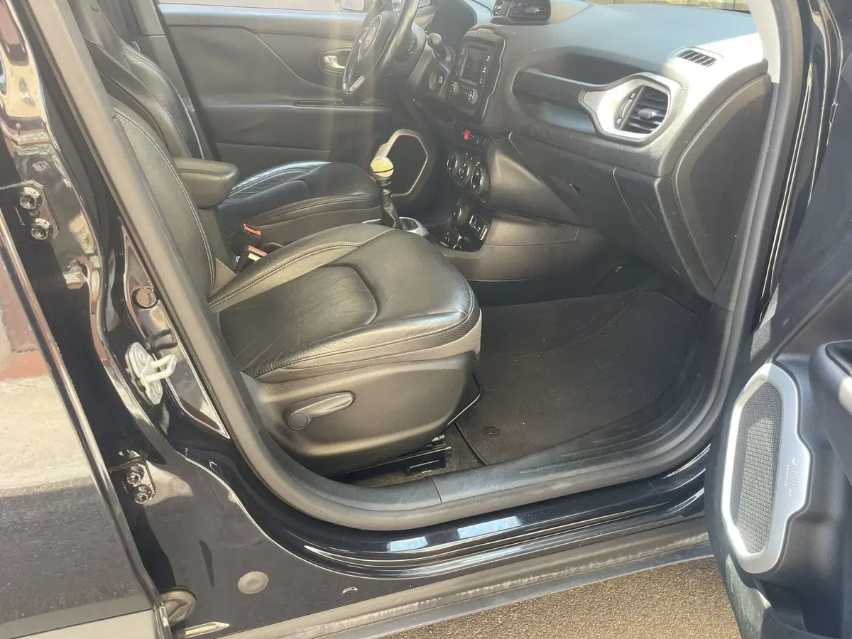 Jeep Renegade usata a Bologna (7)