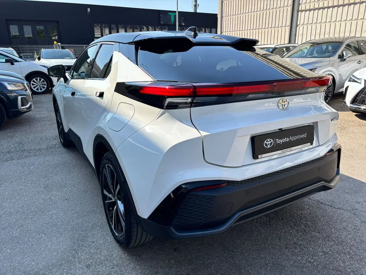 Toyota Toyota C-HR usata a Modena (7)