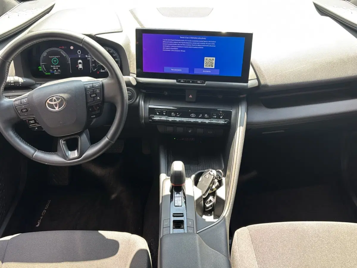 Toyota Toyota C-HR usata a Bologna (10)