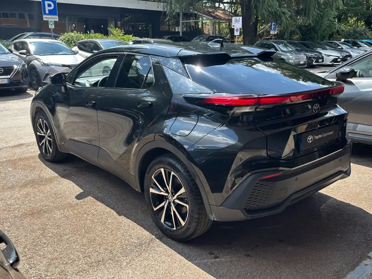 Toyota Toyota C-HR usata a Bologna (5)