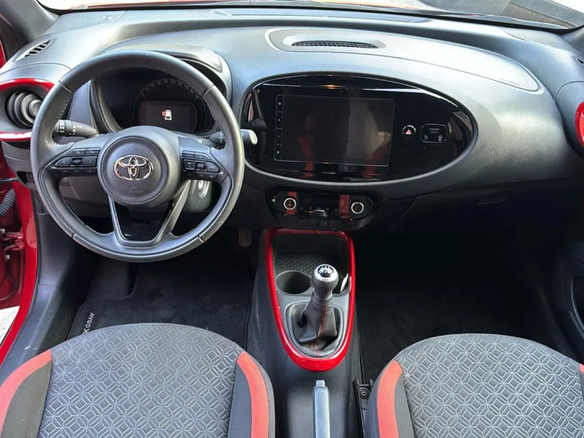 Toyota Aygo X usata a Bologna (10)