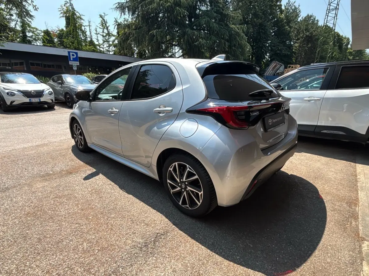 Toyota Yaris usata a Bologna (5)