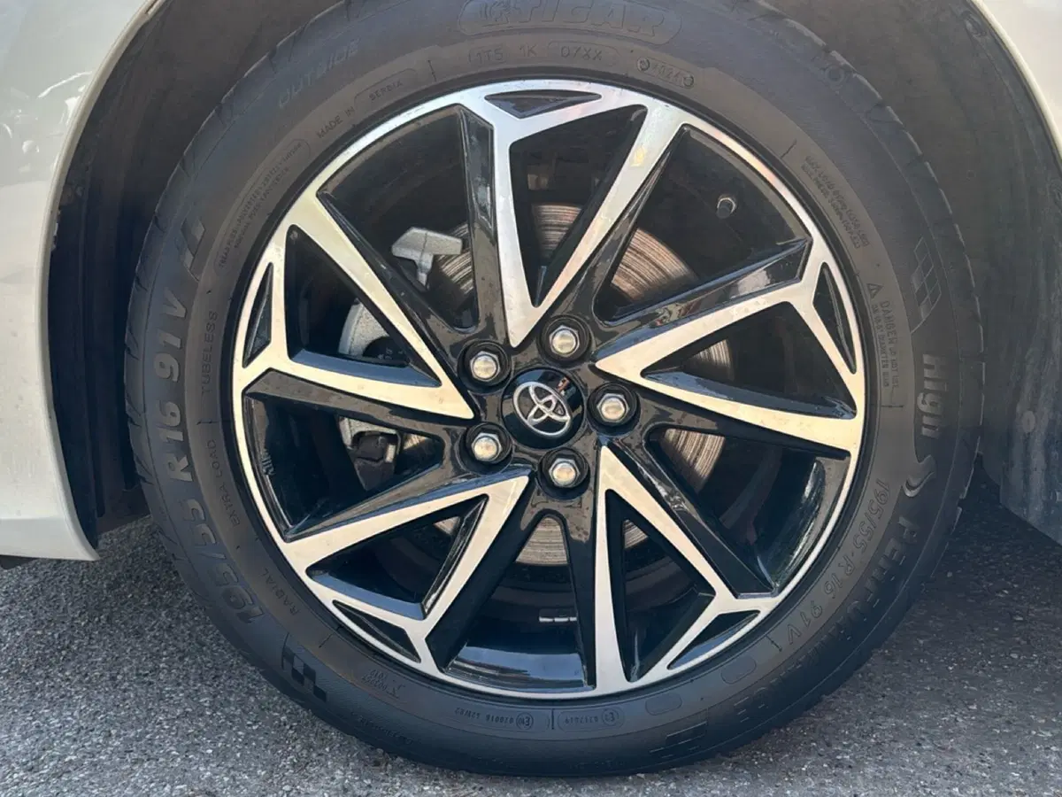 Toyota Yaris usata a Bologna (7)