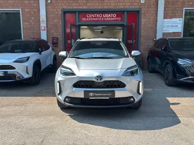 Toyota Yaris Cross Trend fwd 115cv e-cvt del 2022 usata a San Lazzaro di Savena