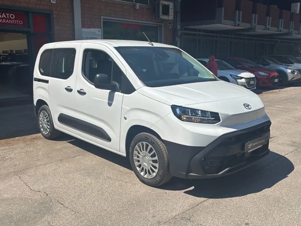 Toyota Proace City Verso usata a Bologna (3)