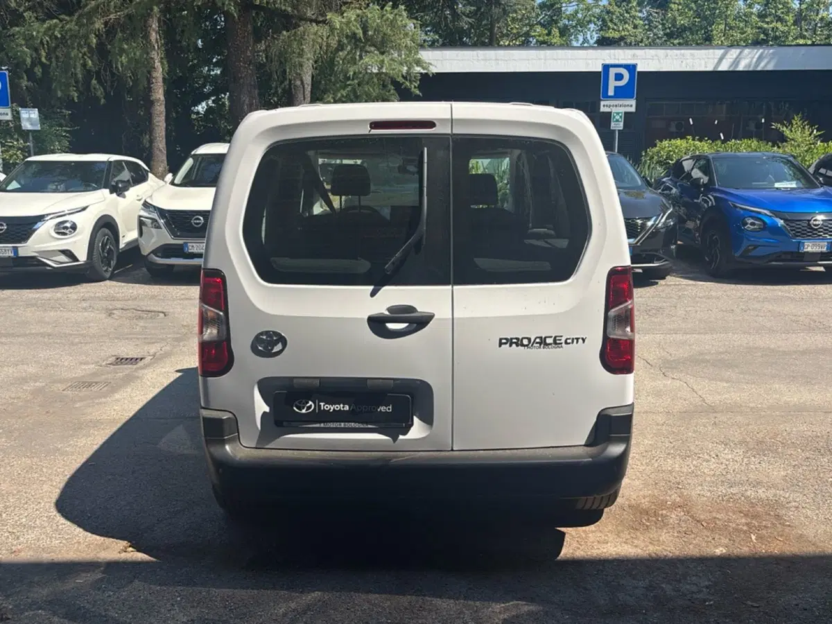 Toyota Proace City Verso usata a Bologna (4)