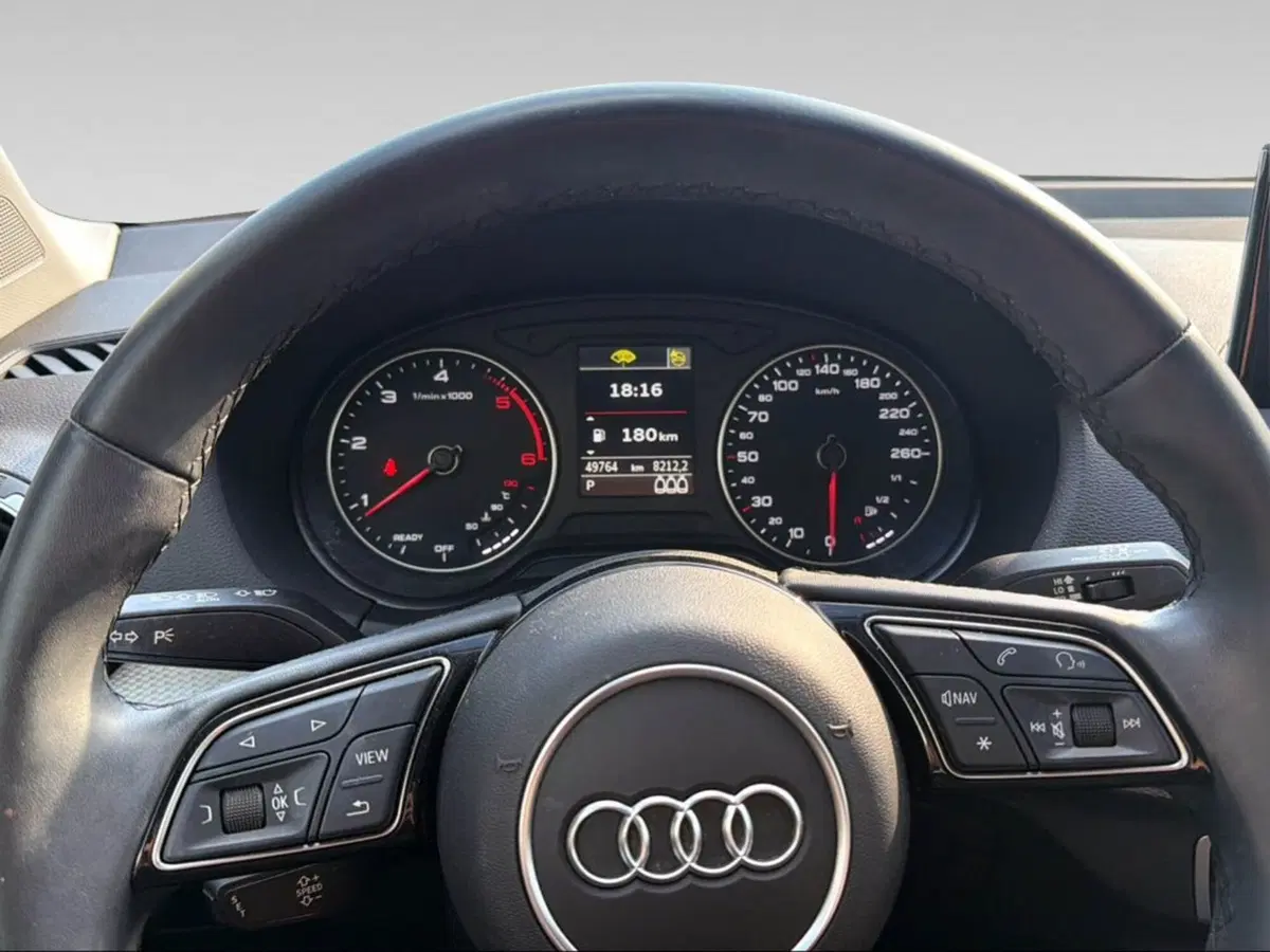 Audi Q2 usata a Livorno (7)