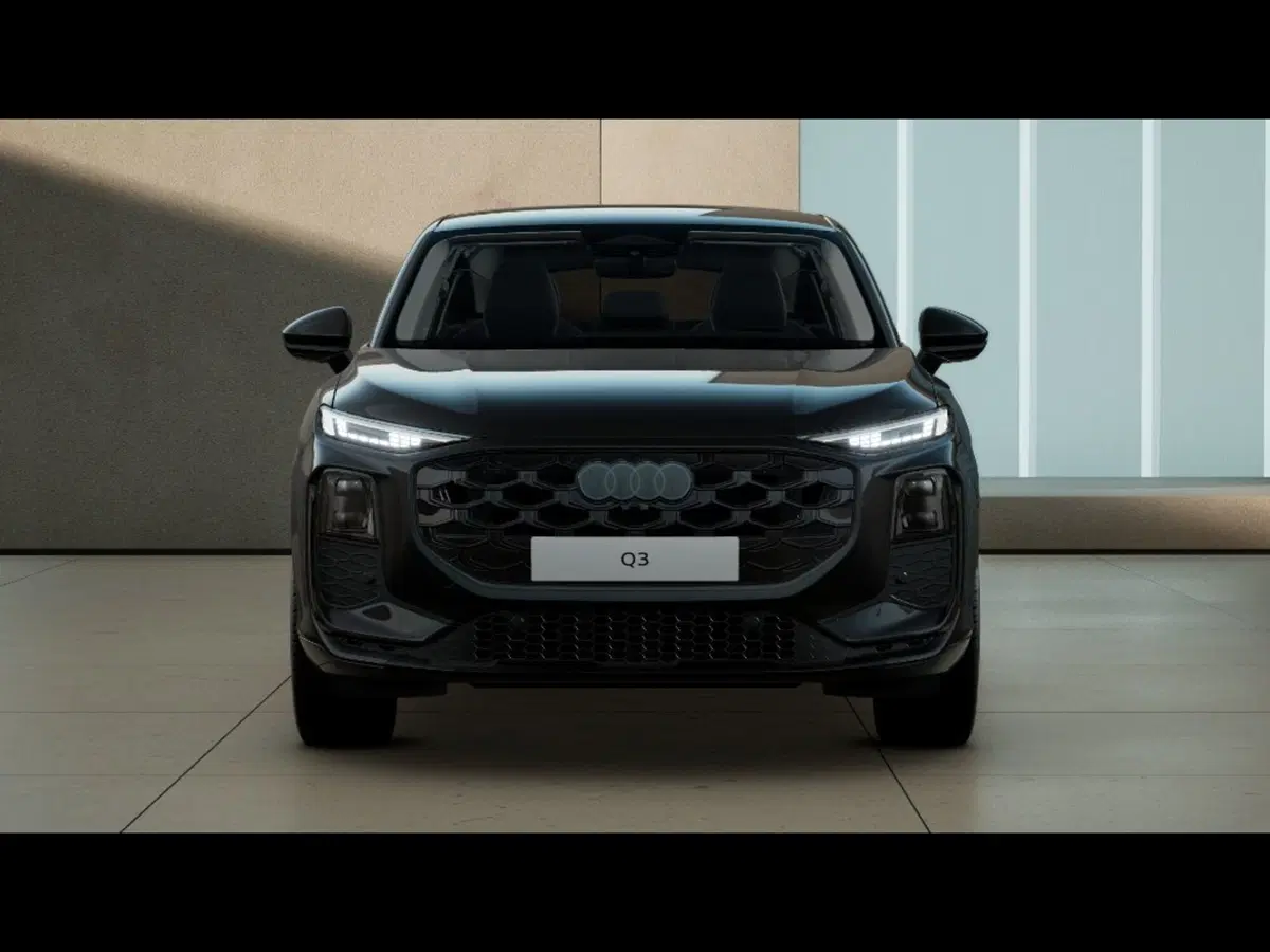 Audi Q3 Sportback nuova a Pisa (4)