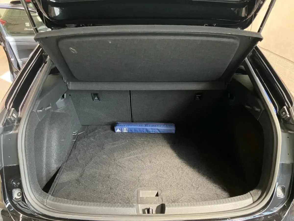Volkswagen Taigo usata a Bologna (10)