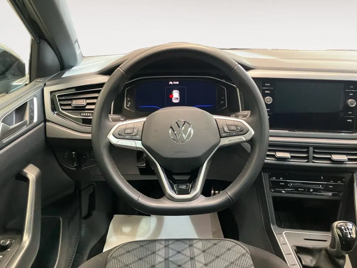 Volkswagen Taigo usata a Bologna (6)