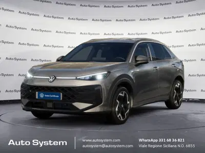 Volkswagen T-Roc 1.5 etsi R-Line 150cv dsg nuova a Palermo
