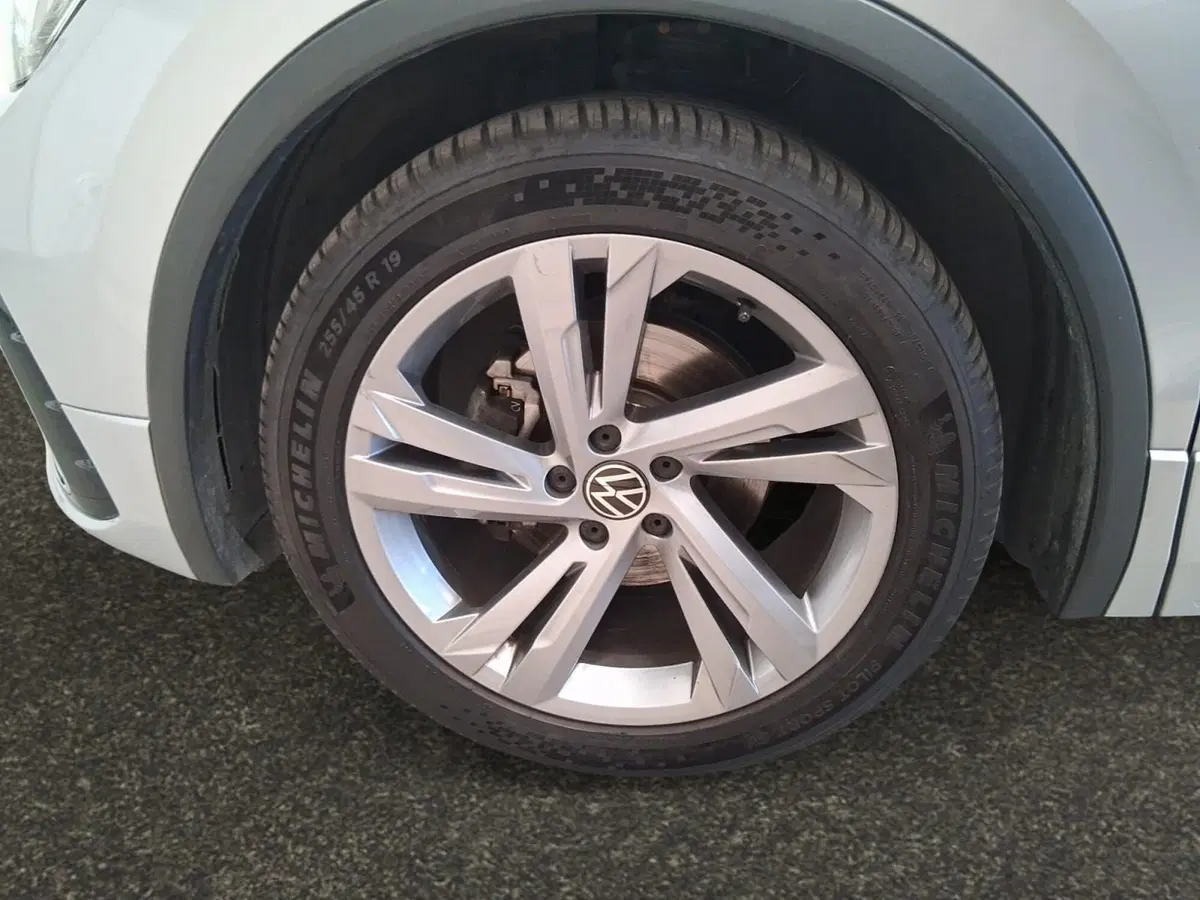 Volkswagen Tiguan usata a Bologna (12)